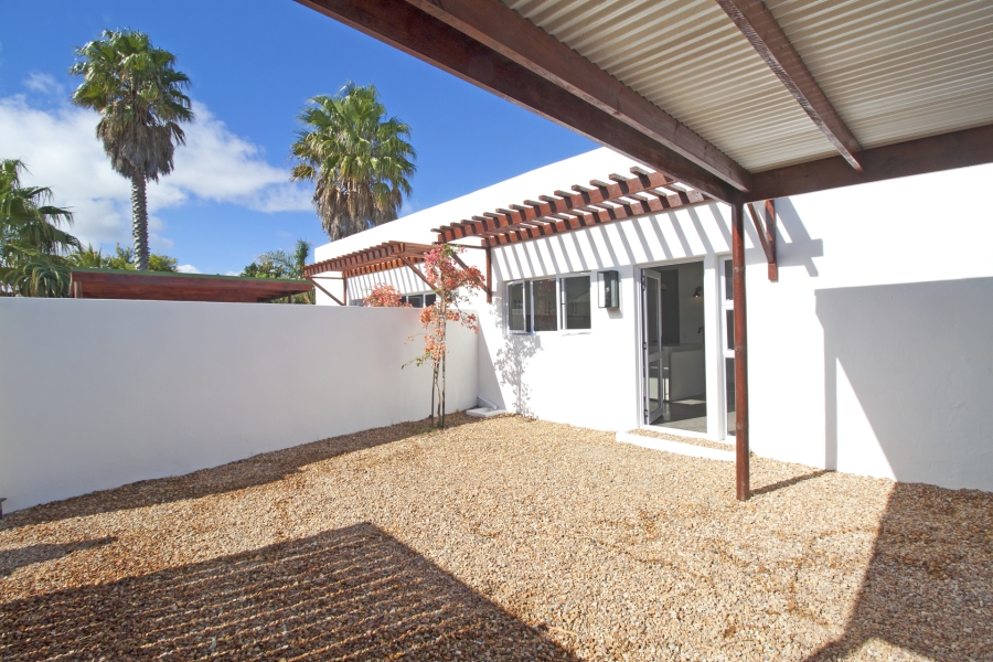 3 Bedroom Property for Sale in Milkwood Park Western Cape